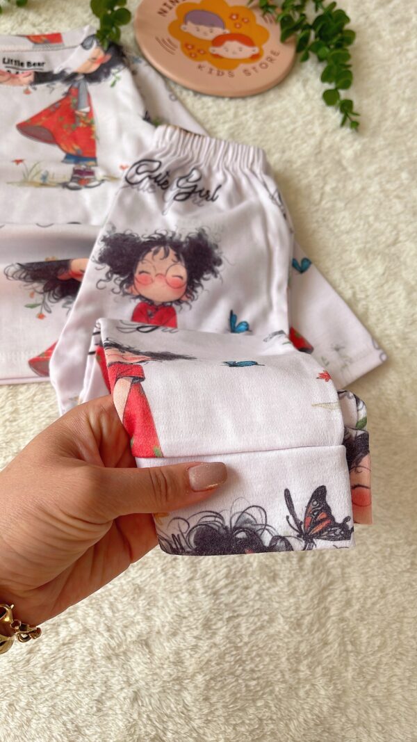 بلوز شلوار دختر مو فرفری - Image 3