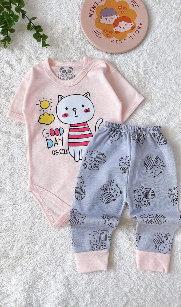 سه تیکه دخترانه (  بادی استین کوتاه+شلوار+ جلو دکمه  ) - Image 5