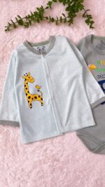 سه تیکه (جلو دکمه+شلوار+ بادی استین کوتاه) - Image 5