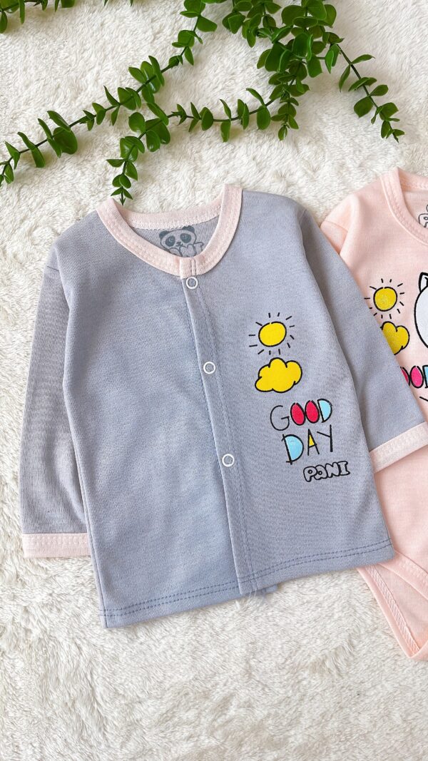 سه تیکه دخترانه (  بادی استین کوتاه+شلوار+ جلو دکمه  ) - Image 3